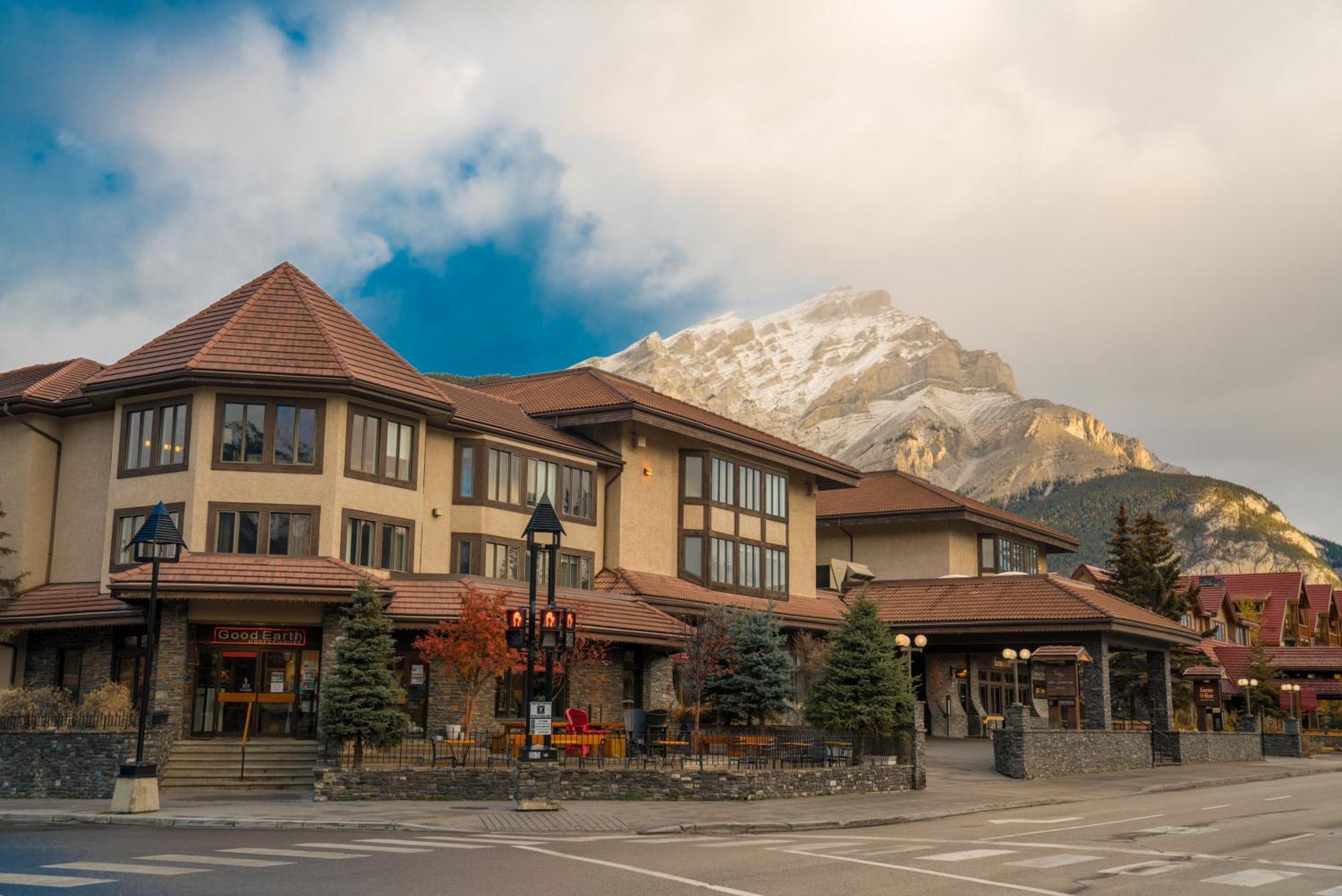 Elk + Avenue Hotel Banff Kültér fotó